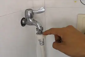 洗衣机水龙头一直漏水接不好，有什么好办法吗？教你一个小窍门视频封面