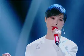 当李宇春遇上林徽因：两代才女致敬女性之美，唱出人间最美四月天视频封面