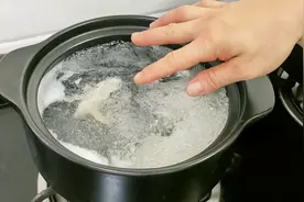 夏至后广东人爱煲什么汤？手把手教你一款营养靓汤，香浓好喝开胃