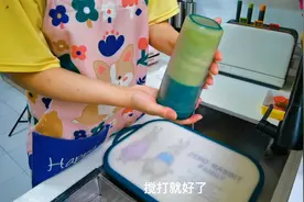 青菜+香蕉榨汁，润肠又通便，减掉大肚腩！小姐姐七天轻松减脂6斤