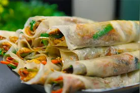 孩子不爱吃蔬菜？教你做成合菜卷饼，鲜香营养，蔬菜主食全搞定