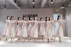 当代舞《去有风的地方》，简单好学的舞蹈 视频教程已上线