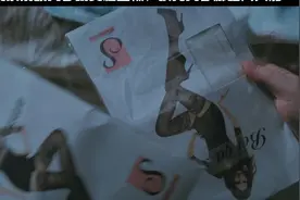 父亲发现儿子藏女性丝袜，以为儿子脚踏两只船视频封面