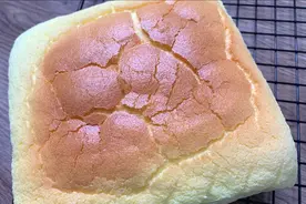 为什么你做的古早蛋糕开裂、回缩、塌陷，注意两点新手一次就成功