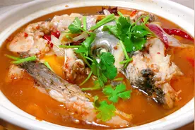 家常炖鱼怎样做好吃？分享砂锅鱼新吃法，入味简单不油腻