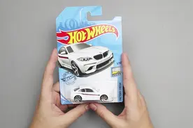 入坑风火轮小汽车，第一辆车选择了宝马