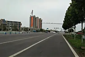 河南平顶山宝丰县城区24日发生巨响，县应急管理局发布情况说明视频封面