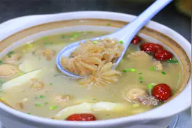 饭店卖398一份的牛鞭汤是怎么做的？今天大厨把做法分享给大家