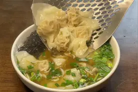 这才是馄饨馅正确的做法，馄饨馅和饺子馅有什么区别？看完就会了