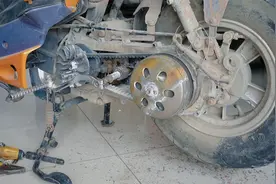 这才是踏板摩托车启动杆，卡死真正的原因！只要加几滴油就能搞好视频封面