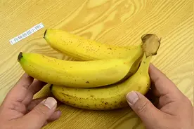 才知道，这种香蕉不能购买，水果店老板自己从不吃，看完告诉家人