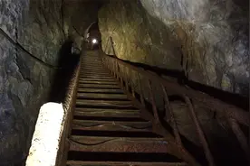 北京废弃度假村探险视频封面