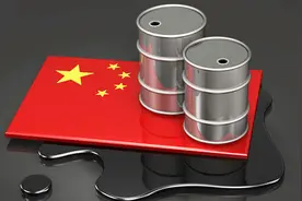 中国恢复进口美国石油，拟用人民币大规模结算原油，这意味着什么视频封面
