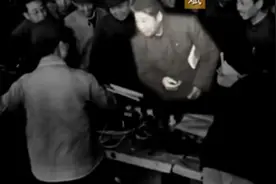 投建一汽，毛主席钦点厂长，全国掀起支援建设热潮丨大揭秘视频封面