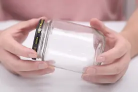 家里的空罐头瓶可别扔，有大用处，教你做一个厨房神器，家家实用视频封面