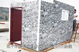 农村小伙花2000元楼顶盖小房子，你知道它的作用吗？小房子真漂亮