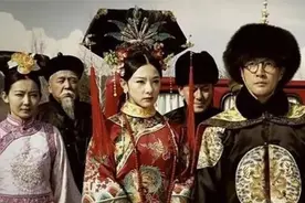 爱新觉罗后裔今何在？作为清朝皇姓，现在都改姓什么了？视频封面