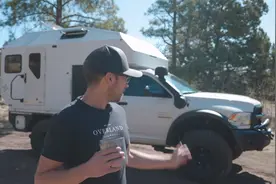 道奇公羊4x4皮卡房车 - Overland Aterra XL视频封面