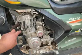 电喷摩托车对比化油器摩托都有什么优点？师傅告诉你不知道的答案视频封面