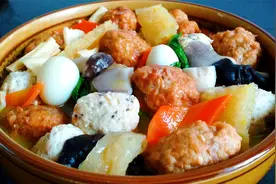 淮扬传统八大碗中头道菜烧杂烩，食材丰富，营养美味宴客必备菜