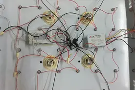 家里的吸顶灯分段开关坏了！拆开后原来是个小故障！几毛钱修好了