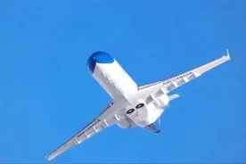 国际民航市场最好的额“大型公务专机”，庞巴迪CRJ-200