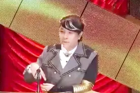 黄渤损人不带脏字，一句只看过人骑马，没看过马骑人视频封面