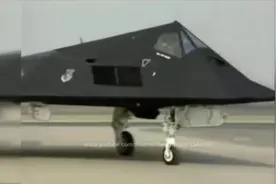 解密F-117夜鹰战斗轰炸机服役退役全过程视频封面