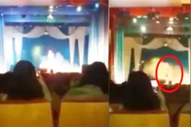 悲剧！女歌手正在献唱飙高音 不料腿一软 头部猛砸在地突然猝死视频封面