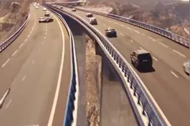 玩命：耗资1.6亿巨资打造，不愧是史诗级劲爆大片，这段太震撼了视频封面