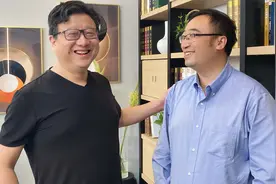 清华研究生跑去应聘当老师，提了一个奇葩要求，让校长哭笑不得，视频封面