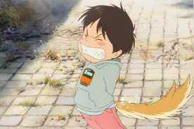 男孩拿起一根尾巴，插在自己屁股上，转眼就从人类变成小狗模样