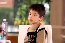 嗯哼：同学叫我“肚脐眼”，杜江：我也是叫这个！嗯哼的搞笑瞬间视频封面