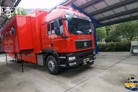 能住24人的宿营房车来了，飞机同款真空排污卫浴间，消防宿营车