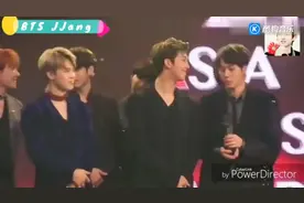 田柾国（BTS）与周子瑜（TWICE）在2017MMA大赏现场！.