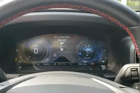 全新探险者牵引力控制系统为什么打开之后仪表盘还是显示关闭状态