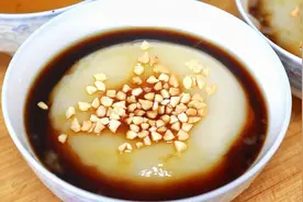 想吃凉糕不用买，四川大姐手把手教你，成本不到3块钱，一看就会