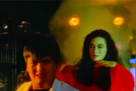 鬼新娘：女子身穿红衣而亡，化身厉鬼后索命前男友，豆瓣：6.9视频封面