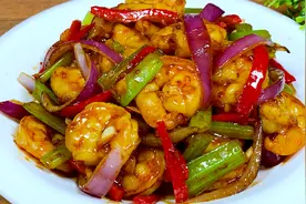 万万没想到，虾仁学会这样做太香了，孩子三天两头点名吃，真美味