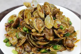 香辣花甲的家常做法，肉质鲜嫩不脱壳，多加这一步，无泥沙没腥味