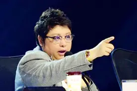李双江人品如何，韩红公开评价自己的师父，网友：真是一针见血视频封面