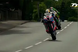 曼岛TT时速500km/h  车在前面魂在后面追  致敬勇者！@视频封面