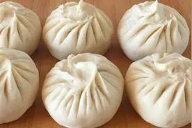 糯米也可以做包子，营养美味，不塌陷不回缩，软糯又咸香