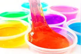 这3种文具被测有毒，或致白血病！别再给孩子用了视频封面