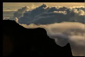 【纯音乐】看看火山岛日出，日出云海生紫烟，翩翩起舞#天鹅湖