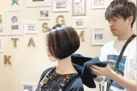 让你显脸小的发型，前长后短就是美，一剪就上瘾