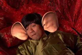 女子将舌头伸出两米长，直接伸进男人肠道，只为取出一颗金丹！视频封面