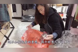 有粉丝说小芳家柜子对着门不好，说的小芳心里痒，真有这种说法吗视频封面