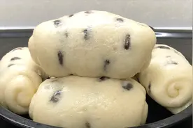 教你做红豆卷馒头，一擀一卷，松软香甜，营养美味，比面包还好吃