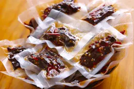 外面卖100多一斤的冷吃牛肉，教你在家做，麻辣鲜香，开袋即食视频封面